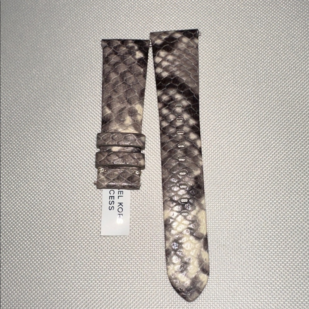 ‼️NEW‼️ Michael Kors strap for Bradshaw smart Watch